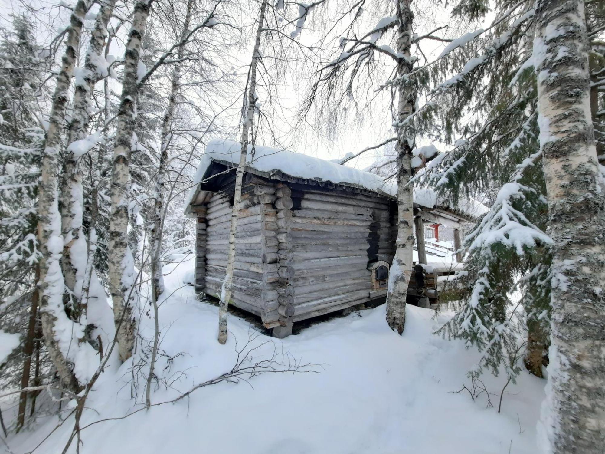 Lapin Villa Hiisi Joen Rannalla Ranua Exterior foto