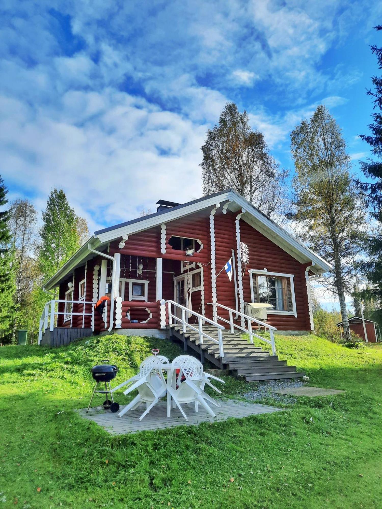 Lapin Villa Hiisi Joen Rannalla Ranua Exterior foto